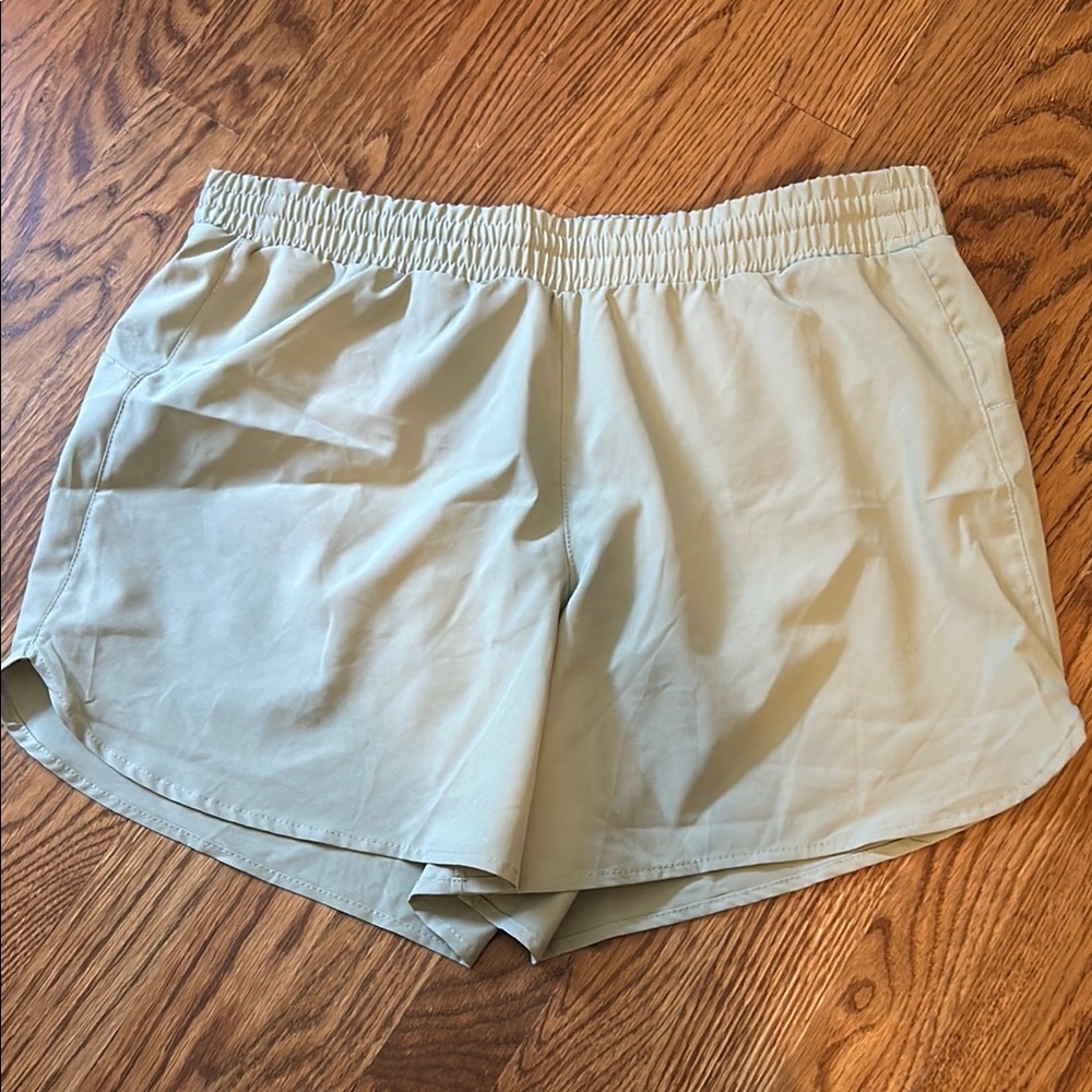 Columbia Active Shorts